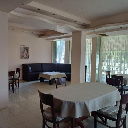 Интернационал Kulata Exterior foto