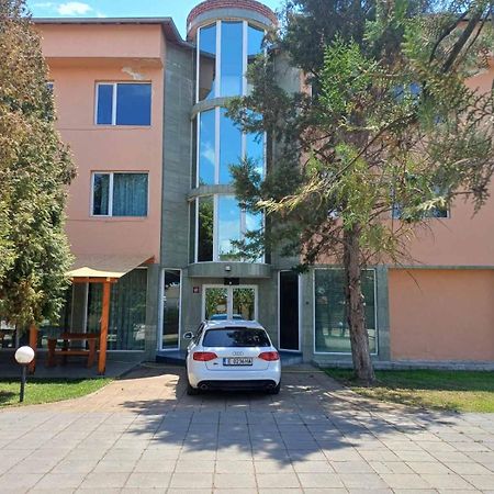 Интернационал Kulata Exterior foto
